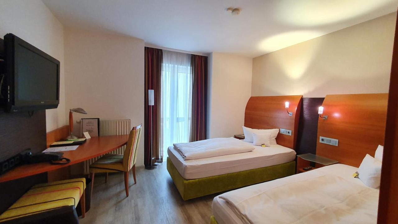 Astralis Hotel Domizil Walldorf  Exteriér fotografie