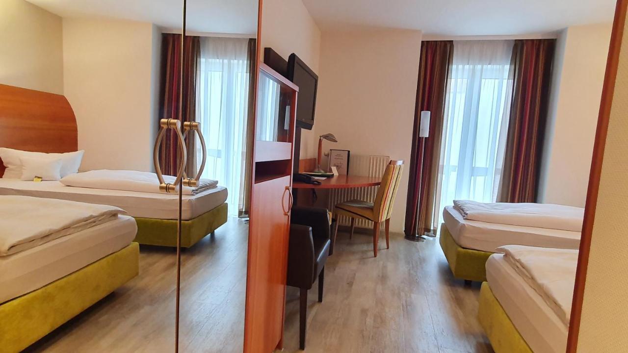 Astralis Hotel Domizil Walldorf  Exteriér fotografie