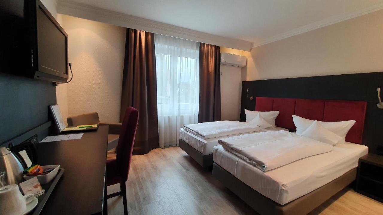Astralis Hotel Domizil Walldorf  Exteriér fotografie