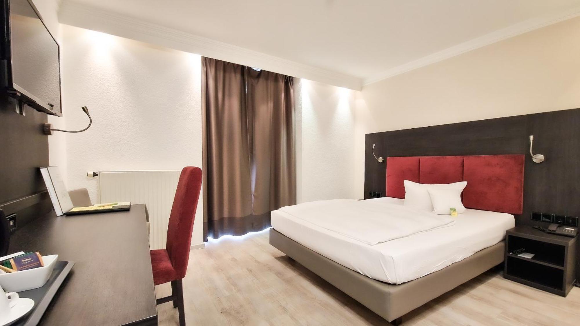 Astralis Hotel Domizil Walldorf  Exteriér fotografie