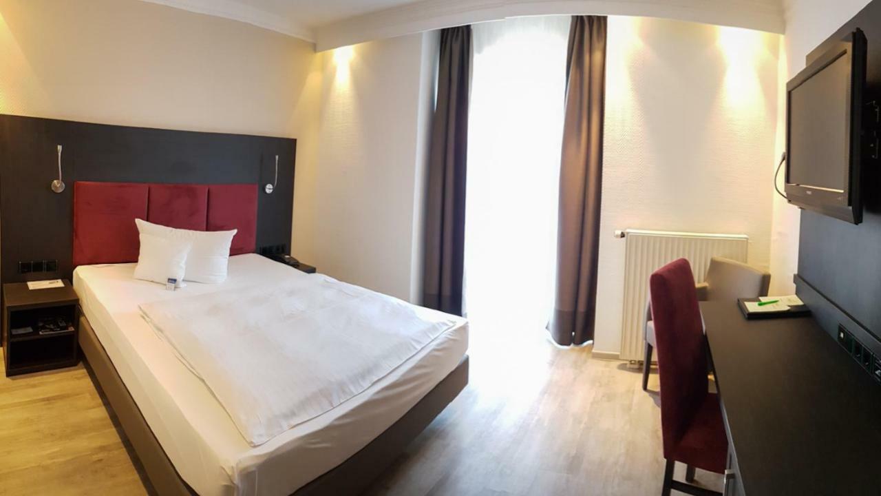 Astralis Hotel Domizil Walldorf  Exteriér fotografie