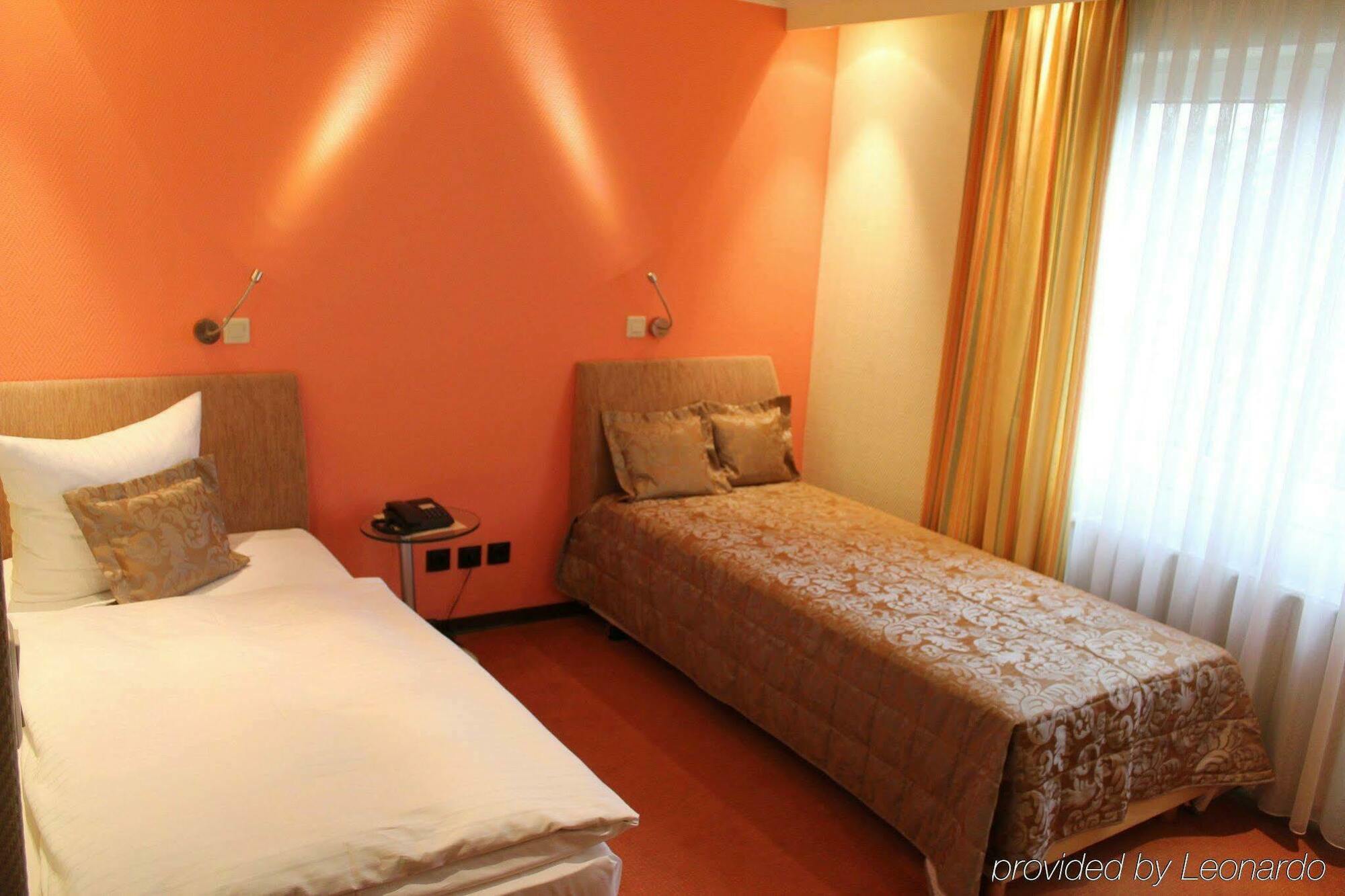 Astralis Hotel Domizil Walldorf  Exteriér fotografie